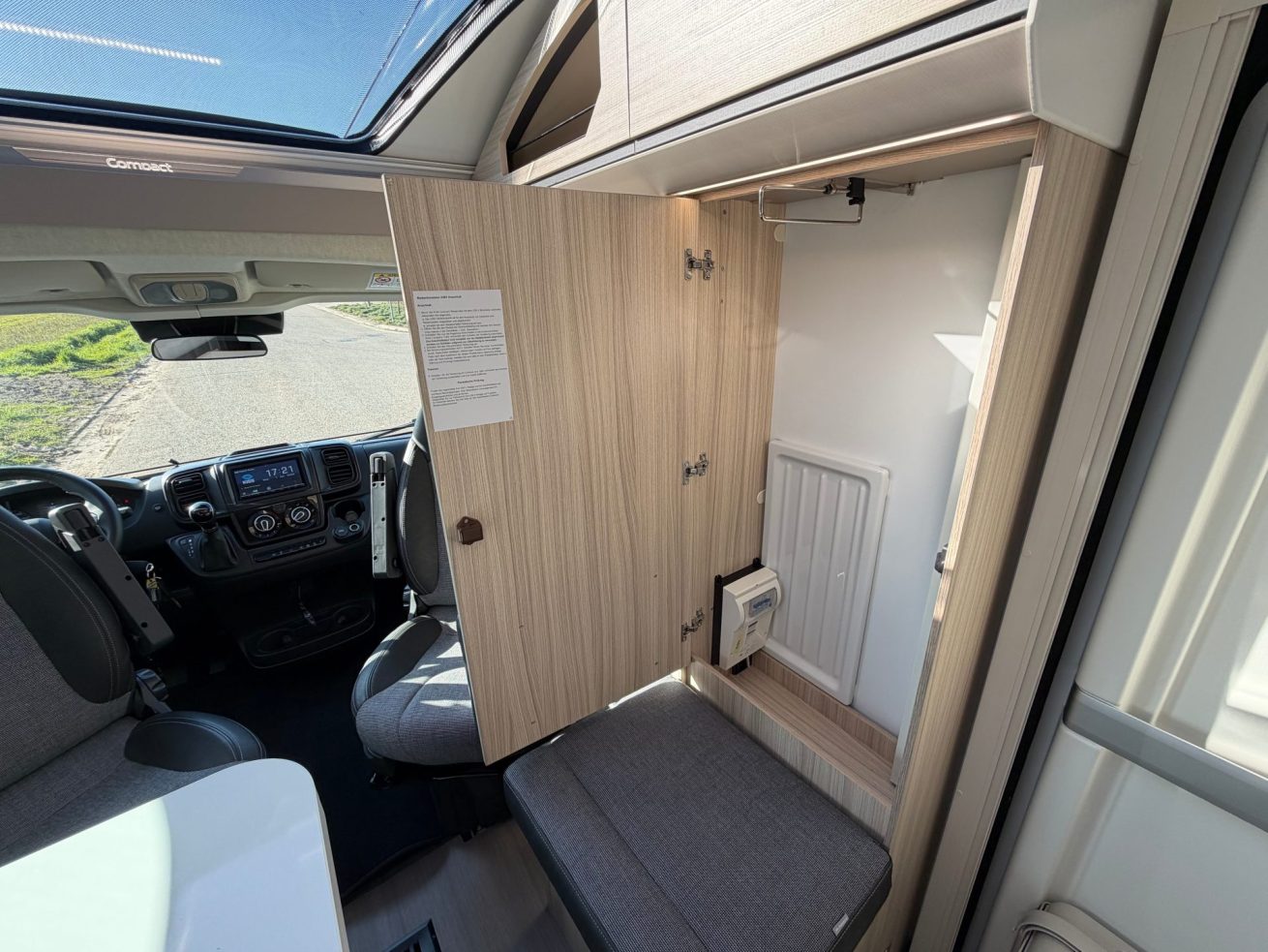 Adria Compact SL (26)