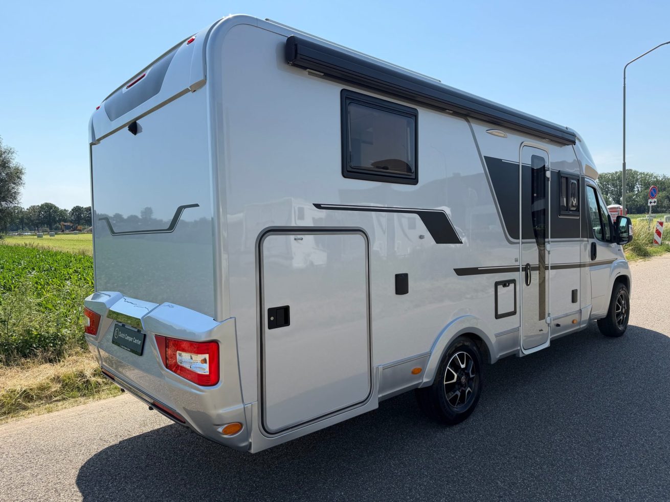 Adria Compact Supreme DL (15)