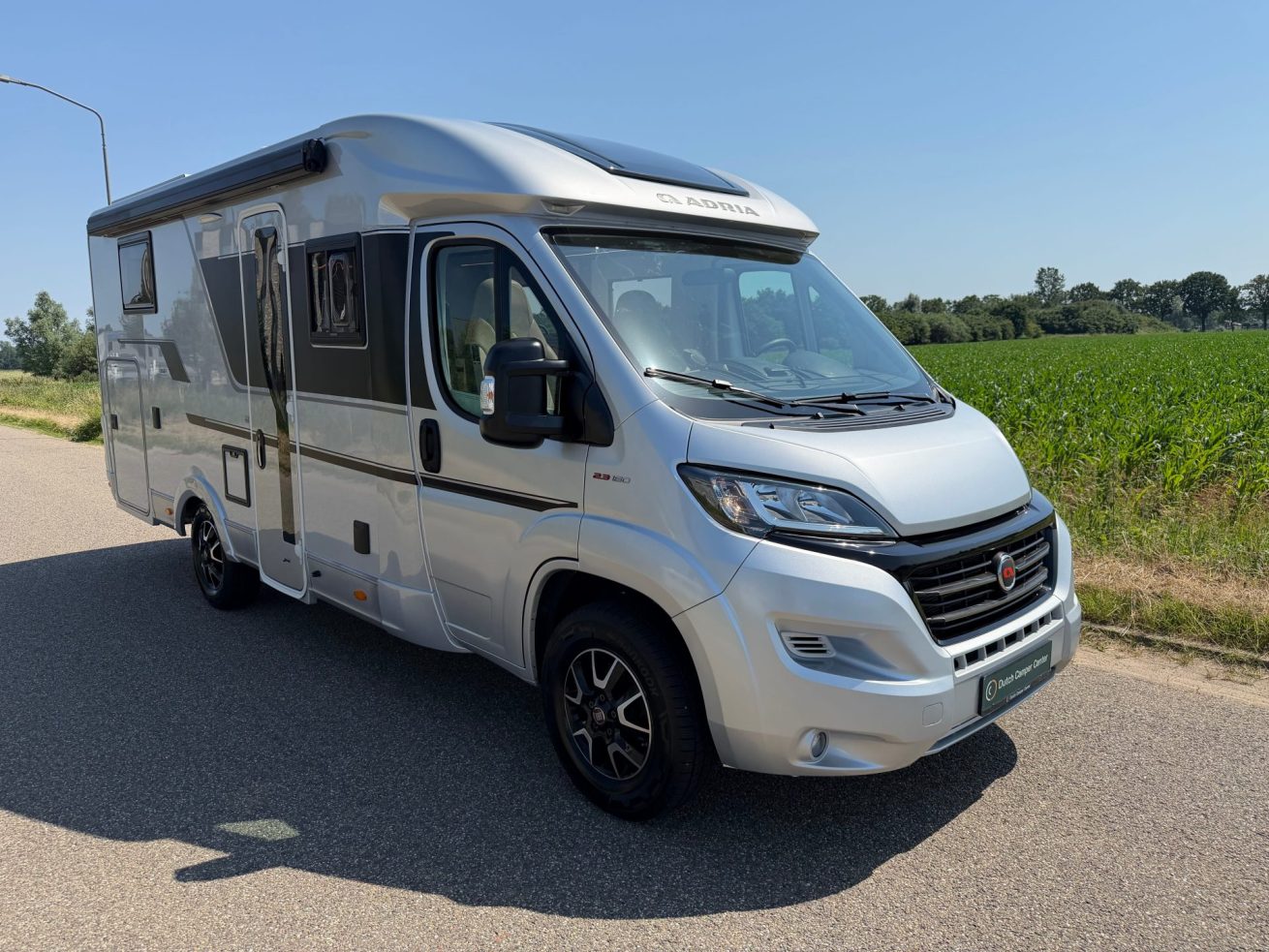 Adria Compact Supreme DL (18)