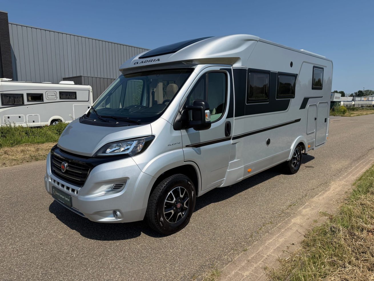 Adria Compact Supreme DL (2)