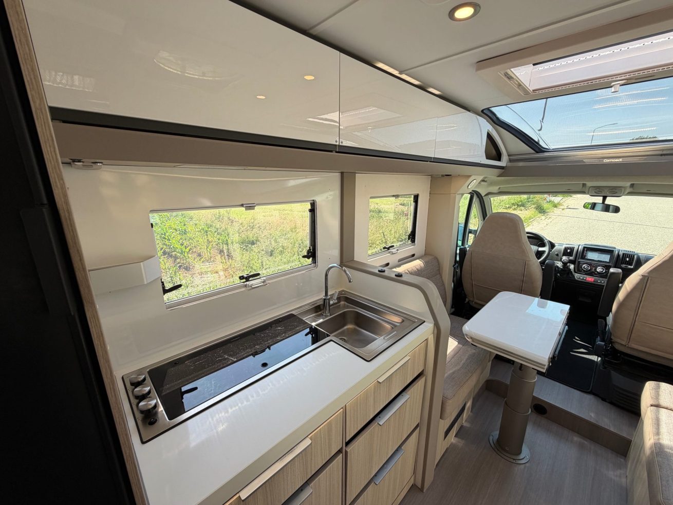 Adria Compact Supreme DL (7)