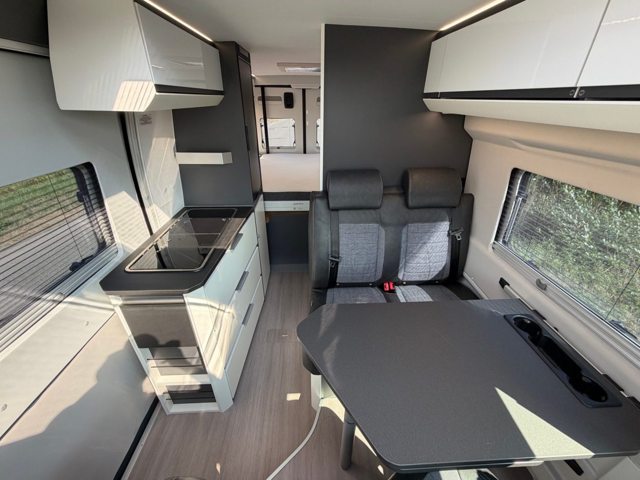 Adria Twin Supreme 640 SGX (22)