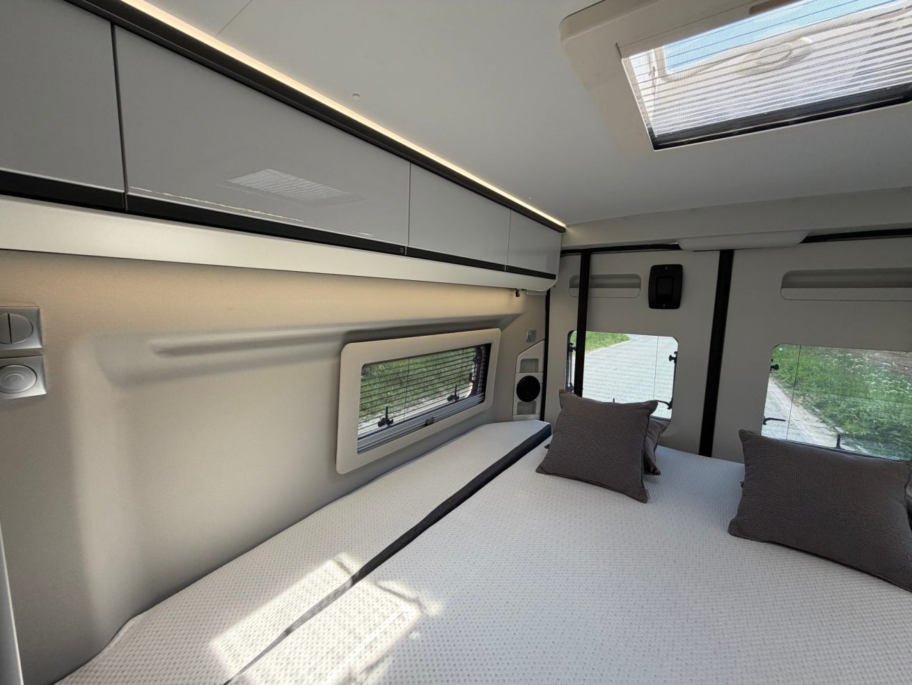 Adria Twin Supreme 640 SGX (29)