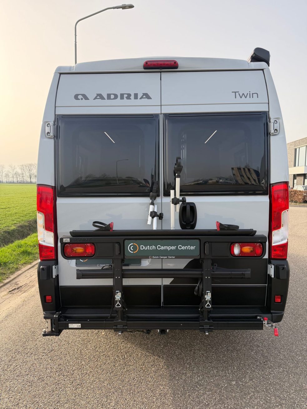 Adria Twin Supreme SLB (11)