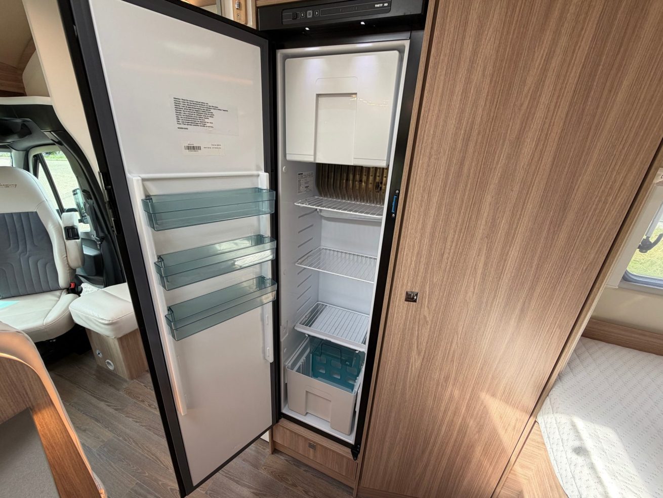 Burstner Lyseo 660M (24)