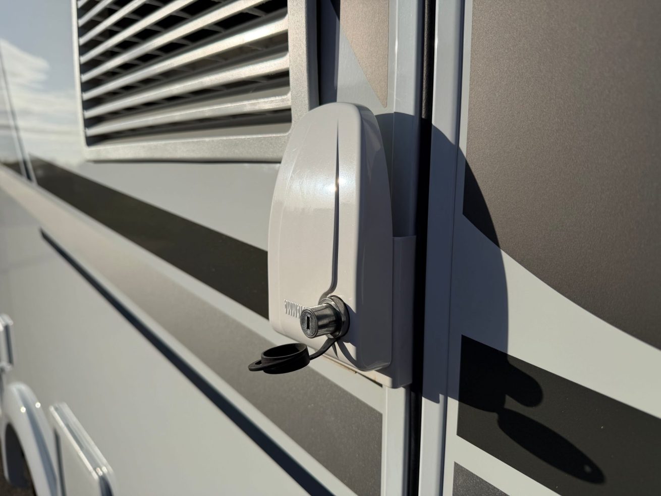Carado Clever+ Edition T338 (11)