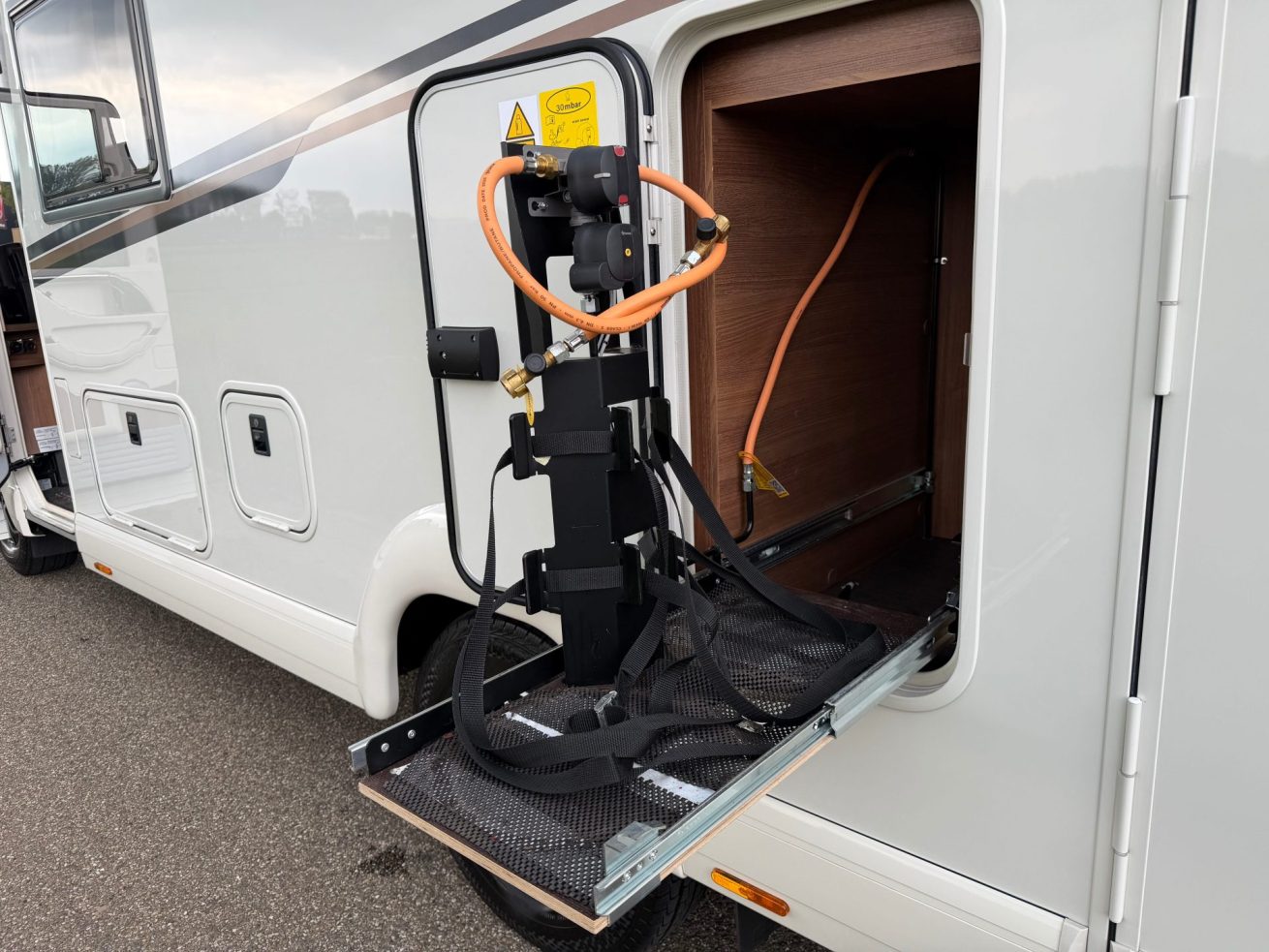 Carthago C-Compactline 141 LE (15)