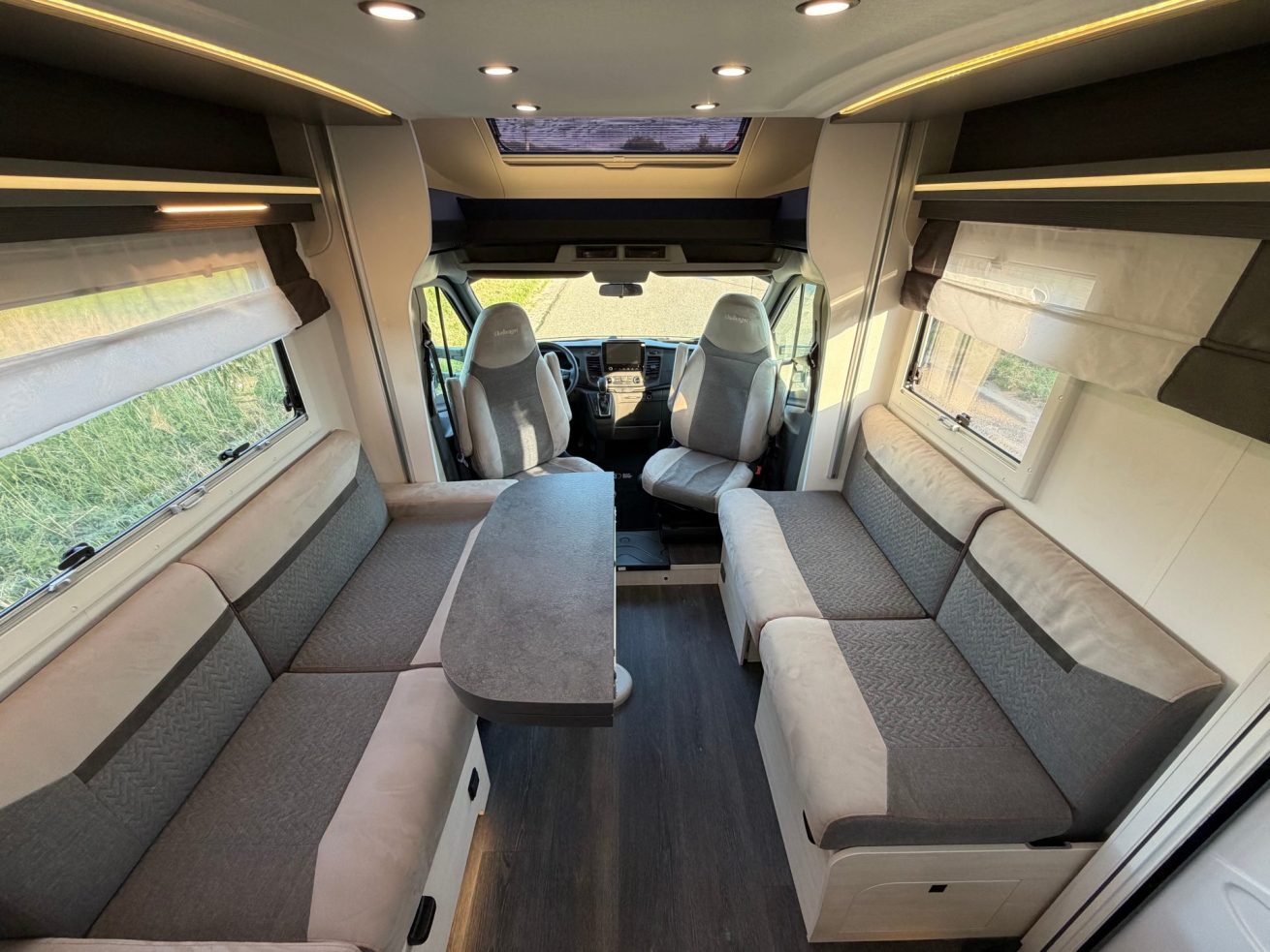 Challenger Graphite Premium 260 (18)