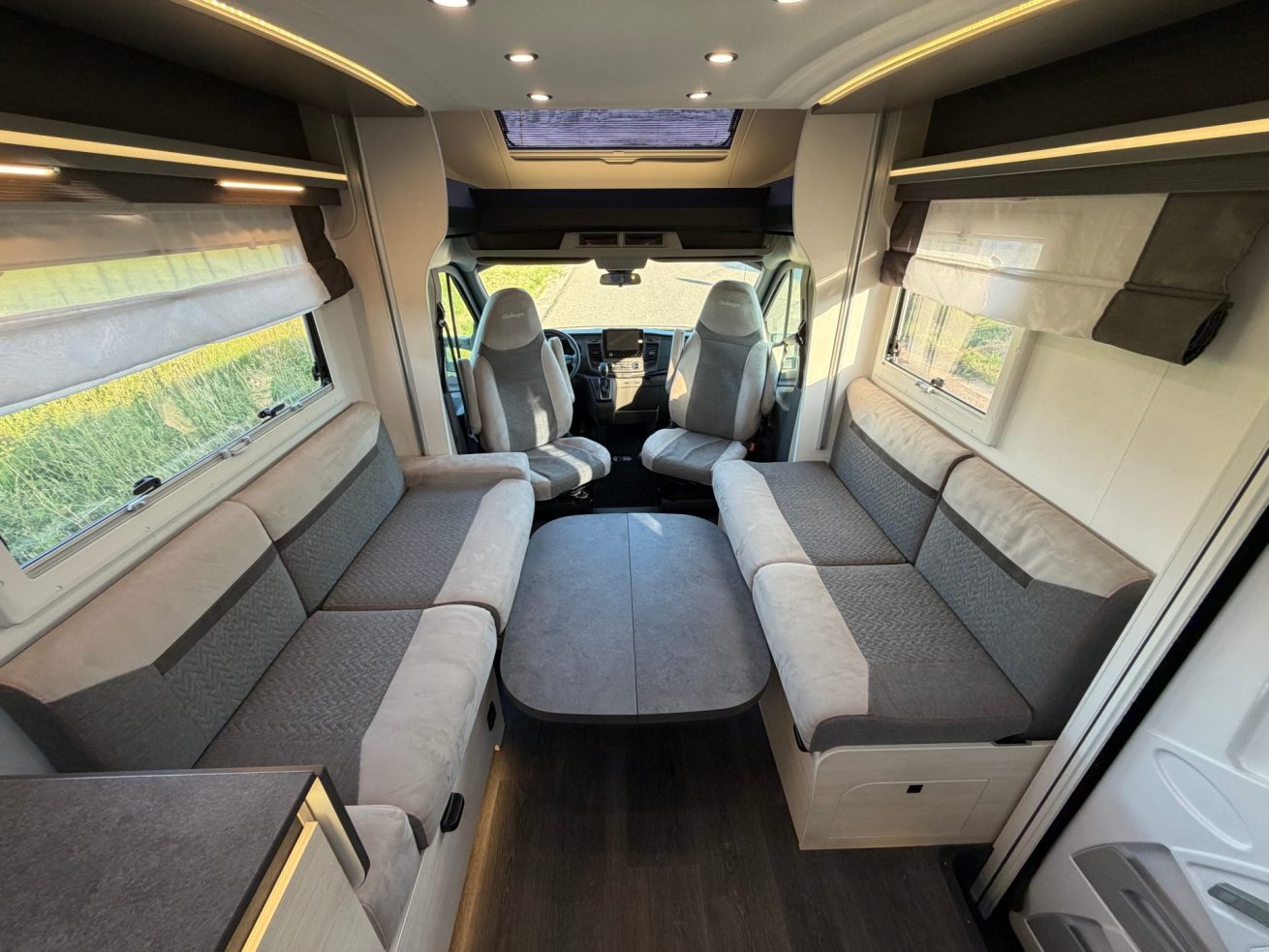 Challenger Graphite Premium 260 (19)