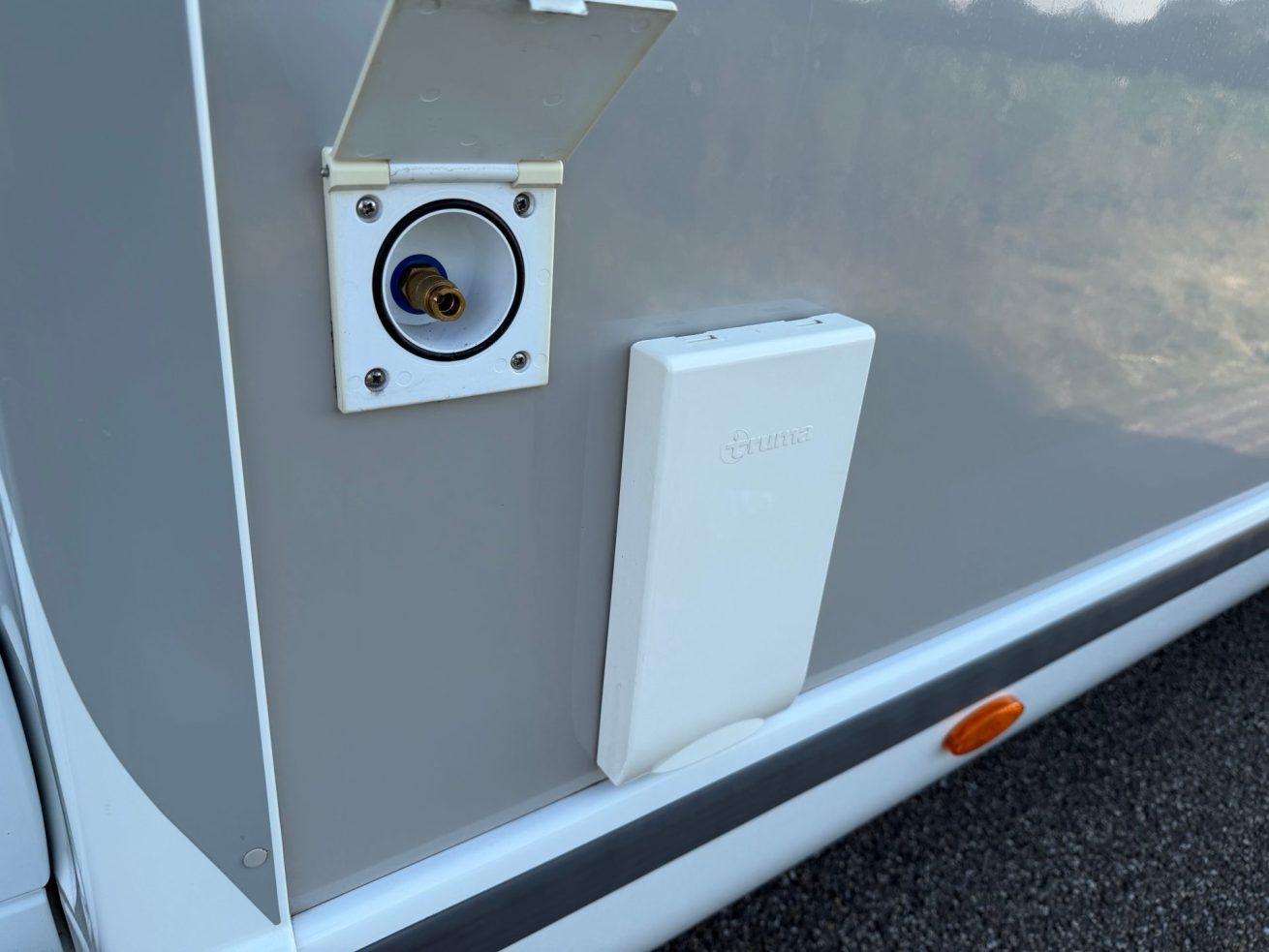 Challenger Graphite Premium 260 (2)