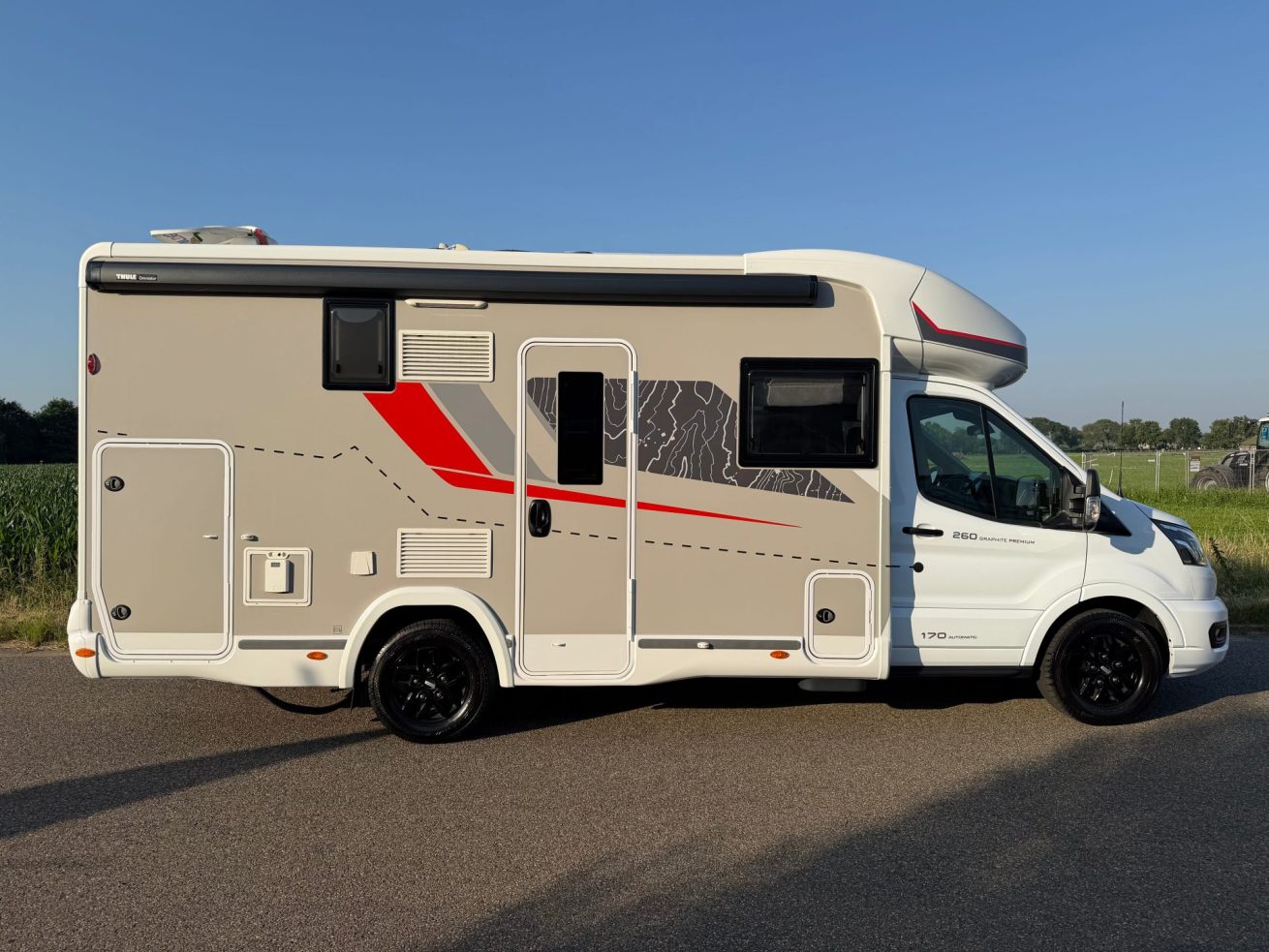 Challenger Graphite Premium 260 (9)