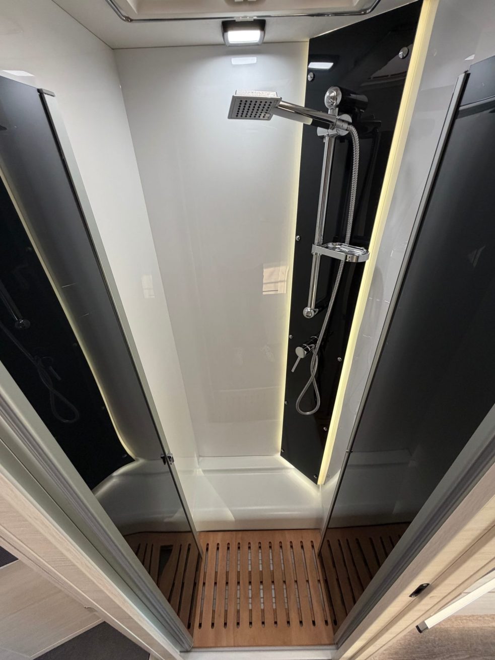 Challenger Graphite Premium 337 GA (6)