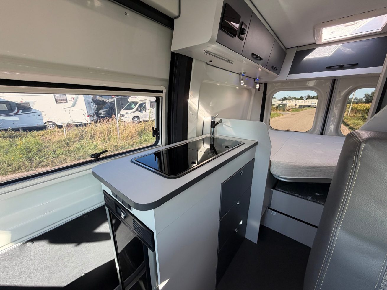 Font Verdome Randovan Evasion 540 (12)