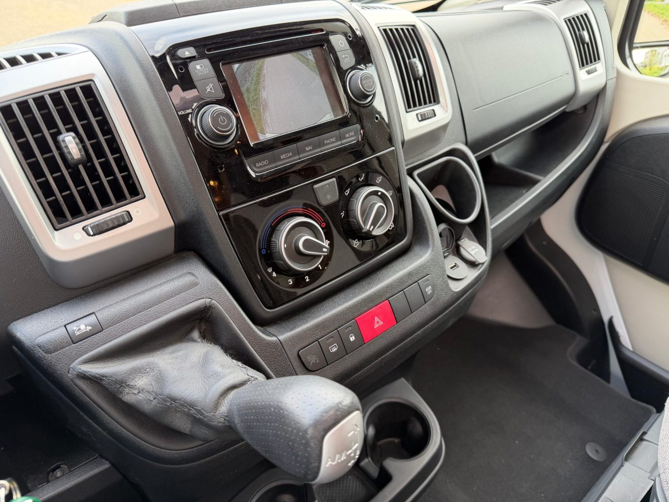 Knaus Sky Ti (19)