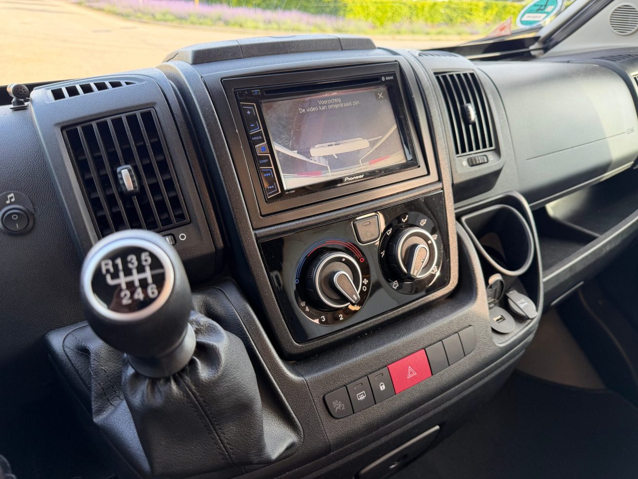 Rapido 696 F Premium Edition (20)