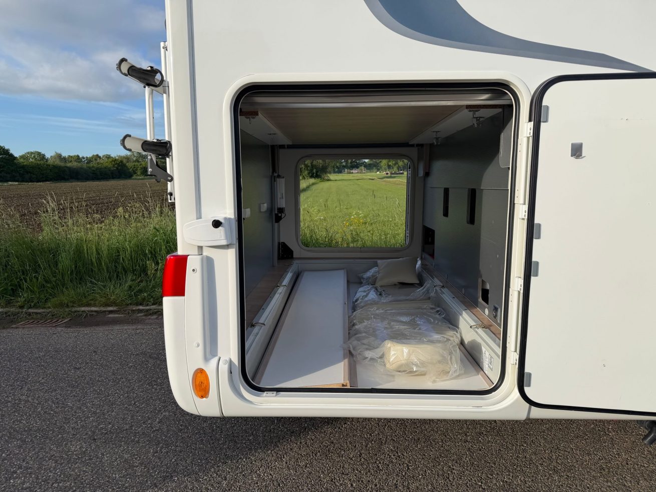 Rapido 696 F Premium Edition (22)