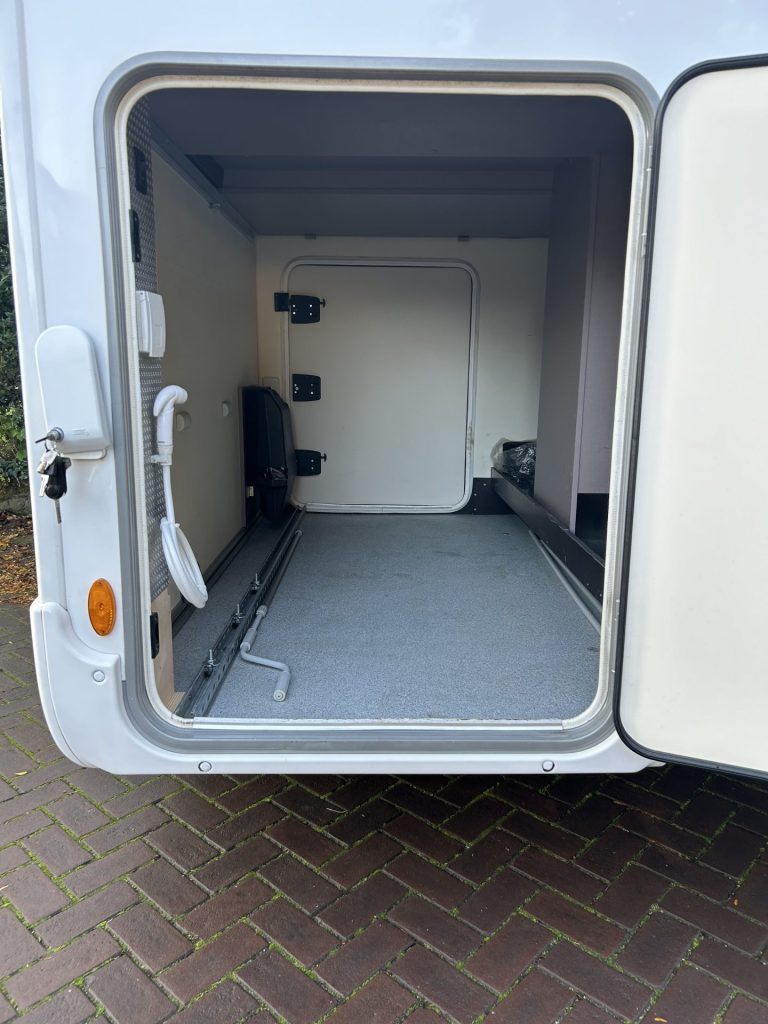 bürstner half-integraal camper