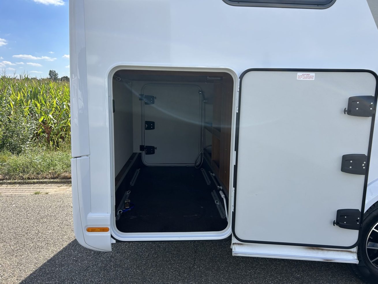 image00008
