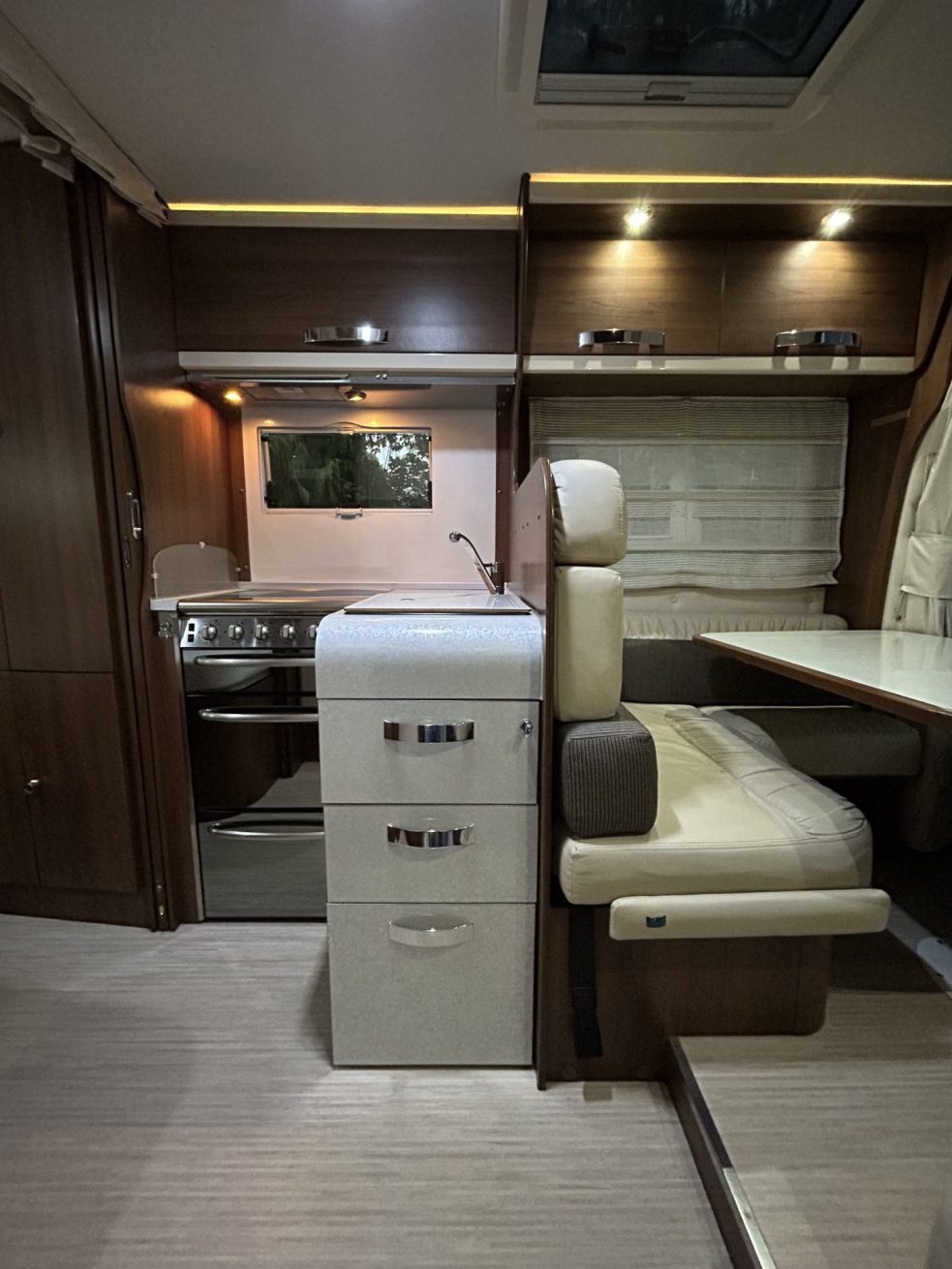 image00011