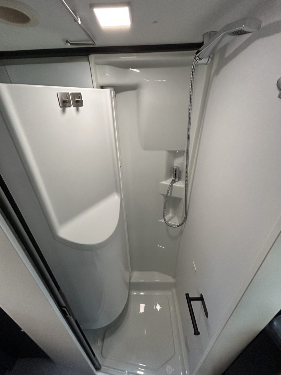 Adria Twin SGX